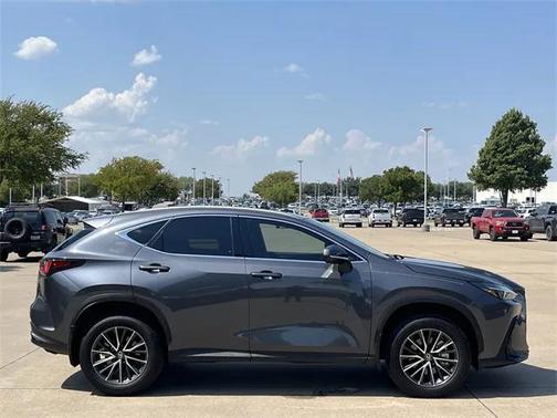2024 Lexus NX 250 Premium