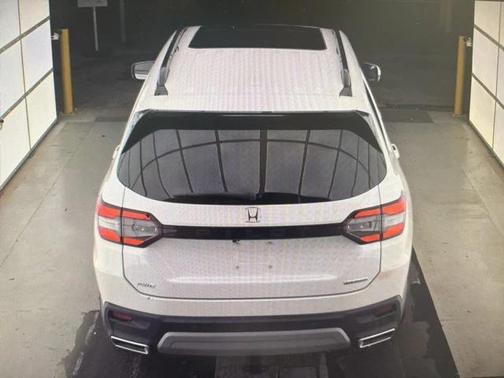 2024 Honda Pilot Touring 8-Passenger