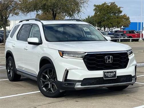 2024 Honda Pilot Touring 8-Passenger