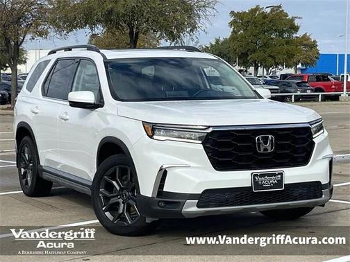 2024 Honda Pilot Touring 8-Passenger