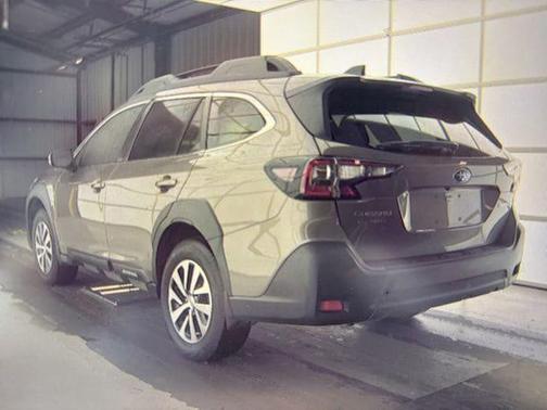Brilliant Bronze Metallic 2024 Subaru Outback Premium