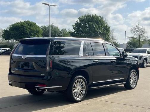 2023 Cadillac Escalade ESV Premium Luxury