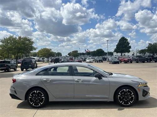 2024 Kia K5 GT-Line
