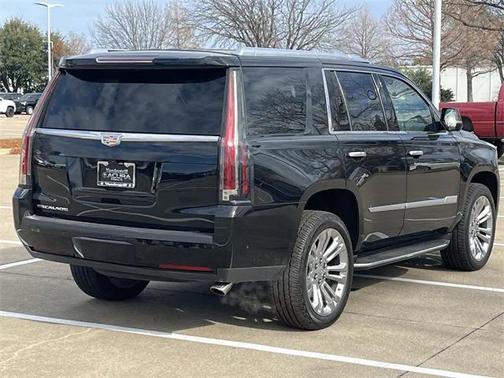 2019 Cadillac Escalade Luxury
