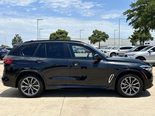 Black Sapphire Metallic 2019 BMW X5 xDrive40i