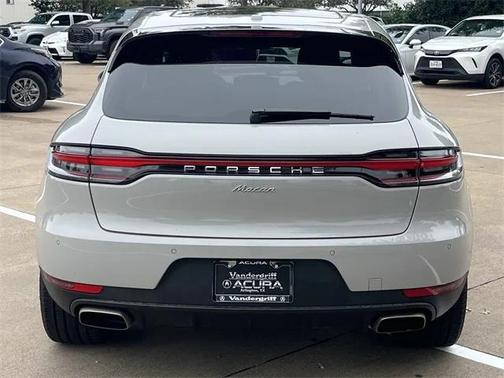 2021 Porsche Macan 