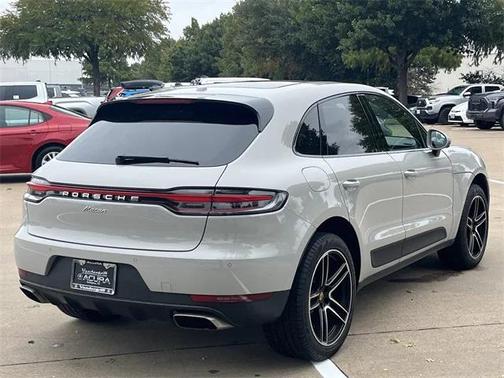 2021 Porsche Macan 