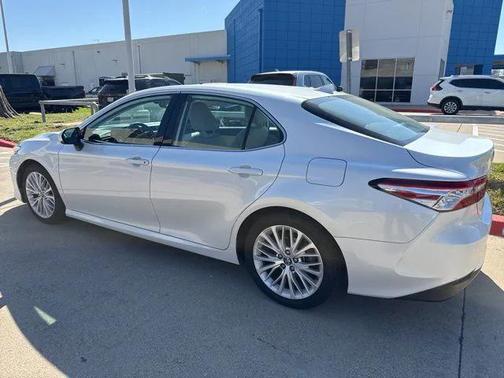 2019 Toyota Camry XLE