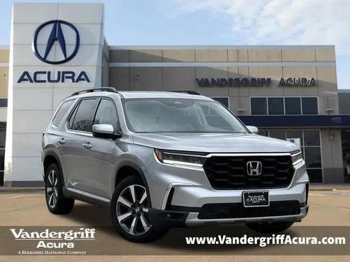 2023 Honda Pilot Touring 8-Passenger