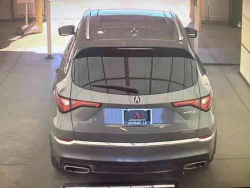 2023 Acura MDX Advance Package