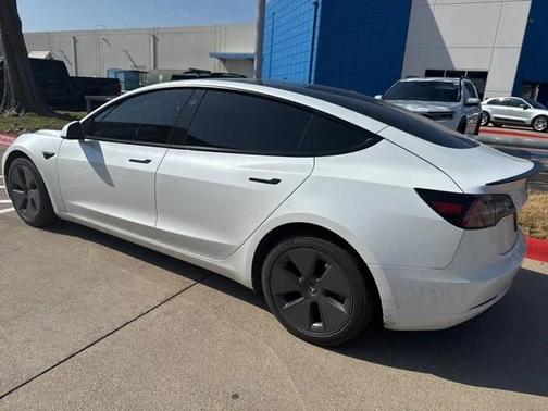 2023 Tesla Model 3 Standard Range