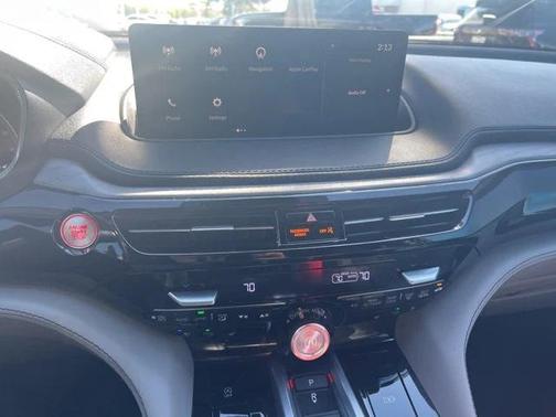 2022 Acura MDX Advance Package