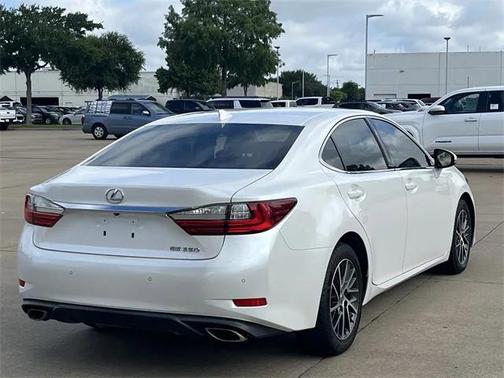 2017 Lexus ES 350 Base