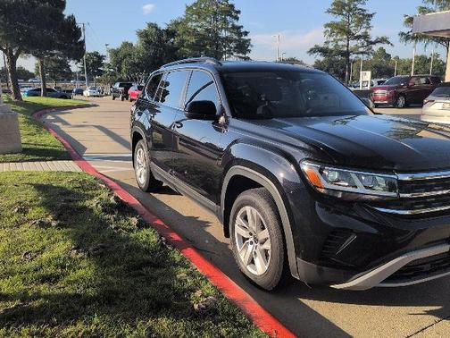 Deep Black Pearl 2021 Volkswagen Atlas 2.0T S