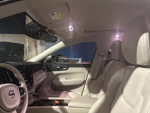 2021 Volvo XC60 T5 Inscription