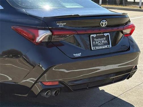 2019 Toyota Avalon XSE