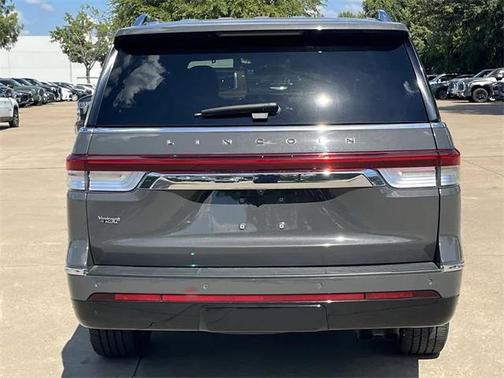 2023 Lincoln Navigator Black Label