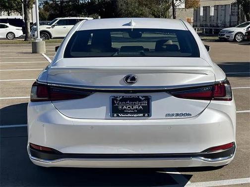 2021 Lexus ES 300h Ultra Luxury