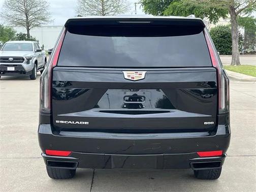 2022 Cadillac Escalade ESV Sport