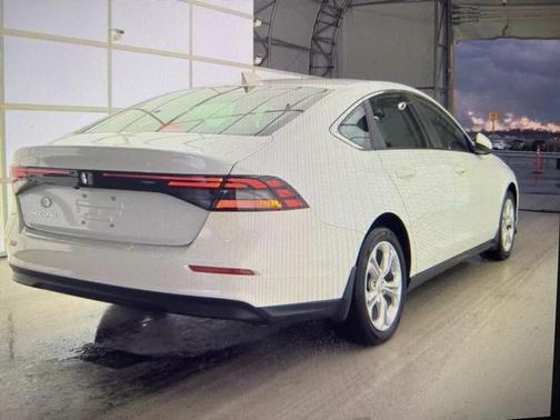 2024 Honda Accord LX 1.5T