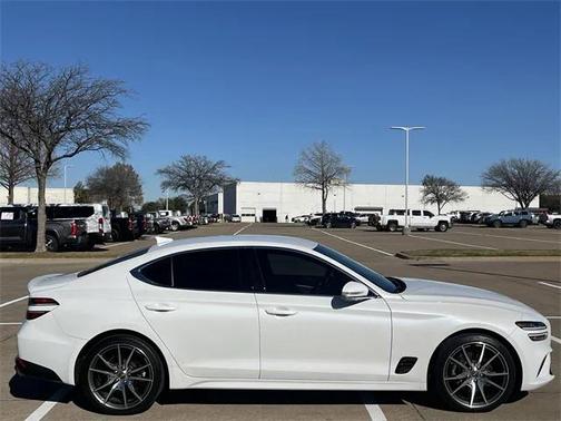 2023 Genesis G70 2.0T RWD