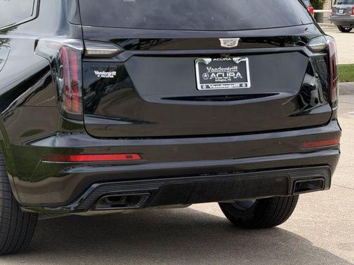 Stellar Black Metallic 2022 Cadillac XT6 Sport AWD