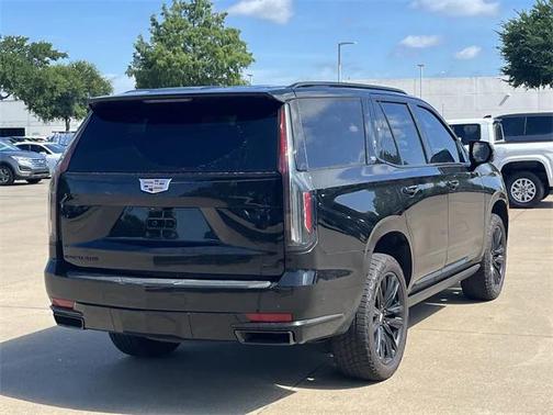 2022 Cadillac Escalade Sport