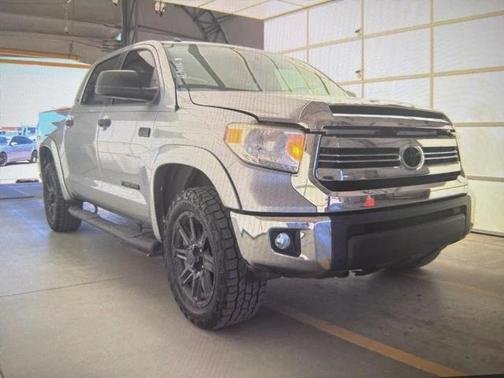 2017 Toyota Tundra SR5