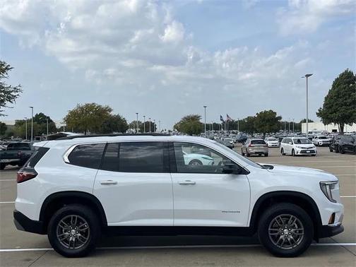 2025 GMC Acadia FWD Elevation