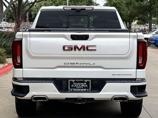 White Frost Tricoat 2022 GMC Sierra 1500 Denali