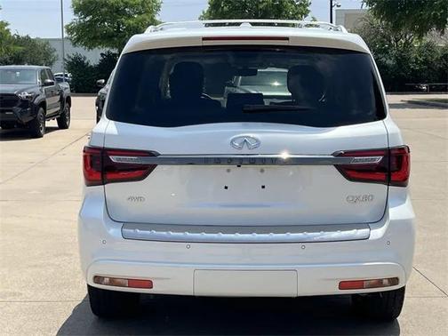 2022 INFINITI QX80 PREMIUM SELECT AWD