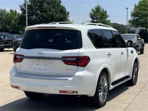 2022 INFINITI QX80 PREMIUM SELECT AWD