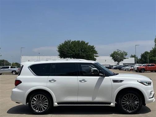 2022 INFINITI QX80 PREMIUM SELECT AWD