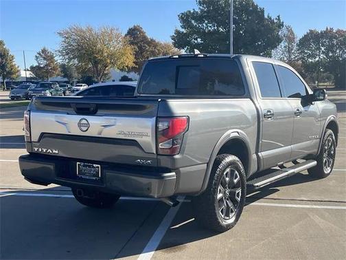 2023 Nissan Titan Platinum Reserve