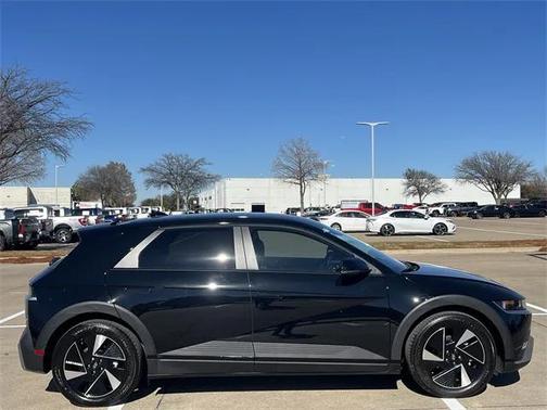 2025 Hyundai IONIQ 5 SE