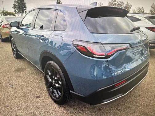 2024 Honda HR-V Sport w/BSI