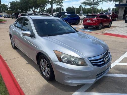 Alabaster Silver Metallic 2012 Honda Accord SE