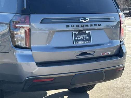 2022 Chevrolet Suburban RST