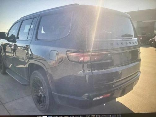 2022 Jeep Wagoneer Series III Carbide 4x4