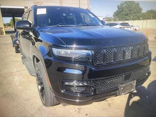 2022 Jeep Wagoneer Series III Carbide 4x4
