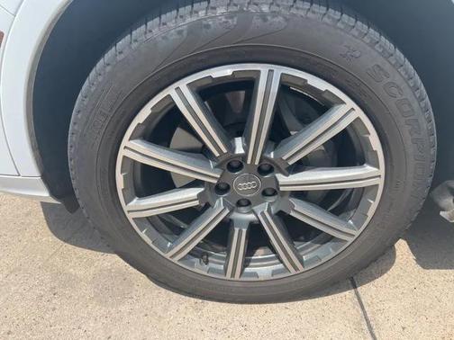 2018 Audi Q7 2.0T Premium Plus