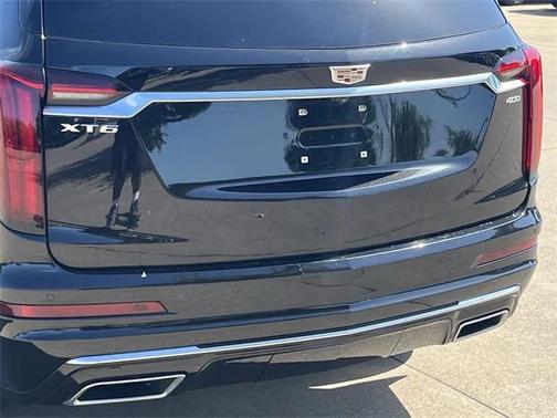 2024 Cadillac XT6 Premium Luxury FWD
