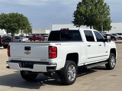 2015 Chevrolet Silverado 2500 High Country