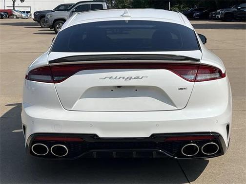 2023 Kia Stinger GT2