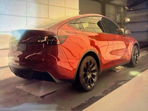 Red Multi-Coat 2022 Tesla Model Y Long Range Dual Motor All-Wheel Drive