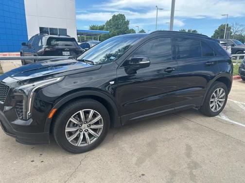 2022 Cadillac XT4 Sport