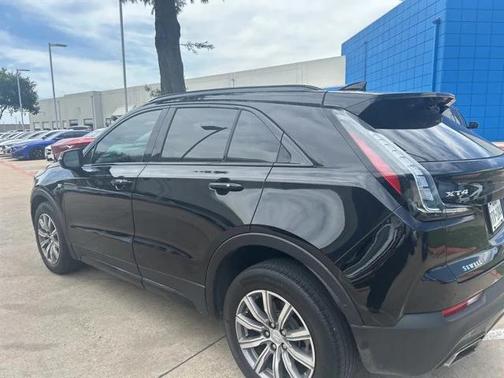 2022 Cadillac XT4 Sport