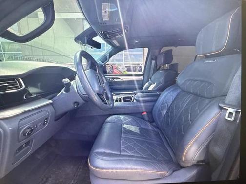 2023 Jeep Grand Wagoneer L Series III 4x4