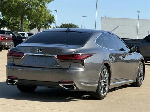 2022 Lexus LS 500 Base