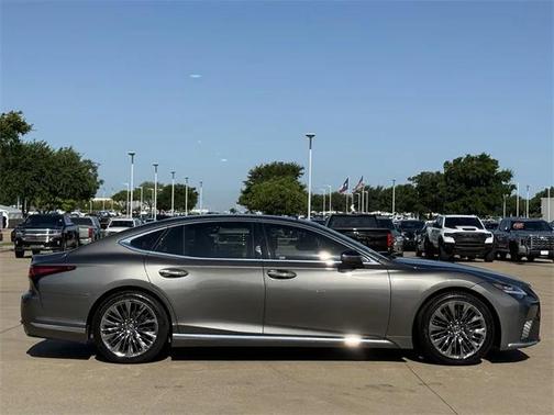 2022 Lexus LS 500 Base